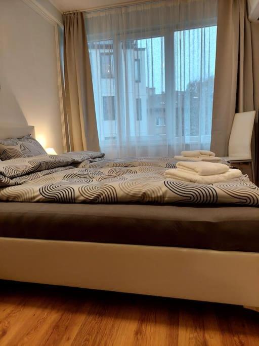 Doris' 1 Bedroom Apartment 소피아 외부 사진