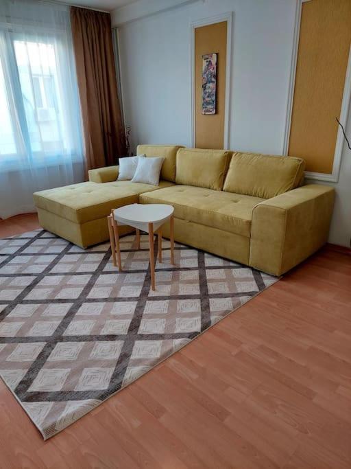 Doris' 1 Bedroom Apartment 소피아 외부 사진